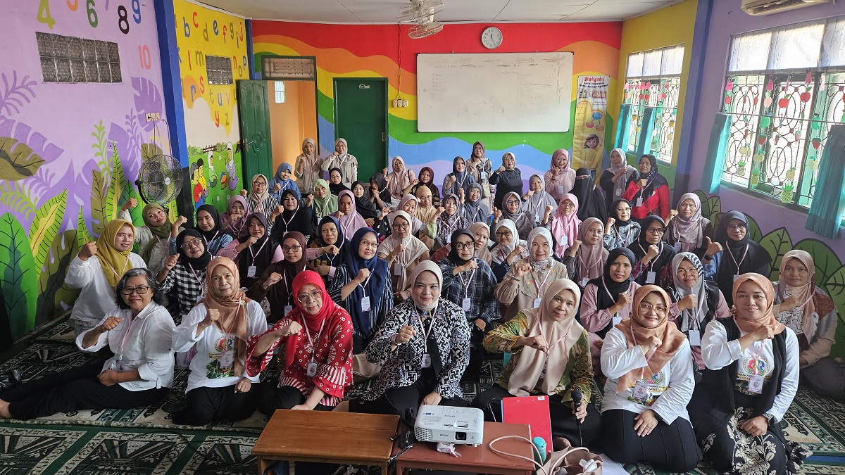 Hari Kedua Sekolah Perempuan SEKAR GOW: Peserta Diajak Gali Potensi Diri dan Berani Ambil Peran di Ruang Publik